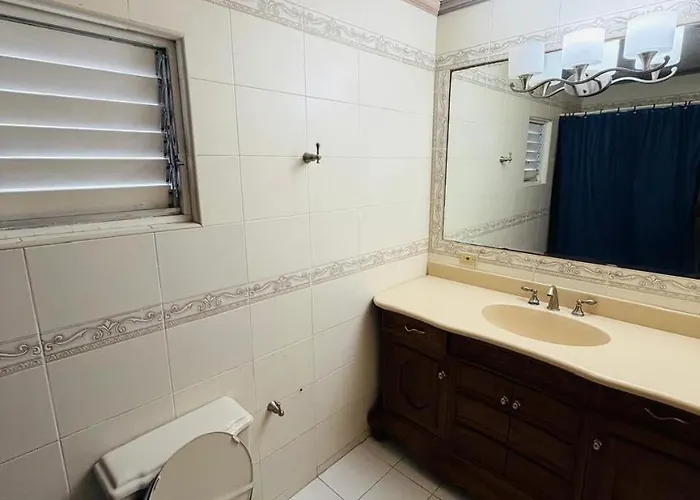 Lagoon Escape Your Tropical Getaway Appartement